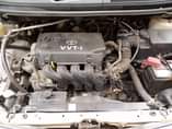 A picture of 2000 TOYOTA Spacio White