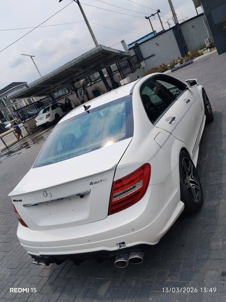 A picture of 2010 Mercedes Benz c class