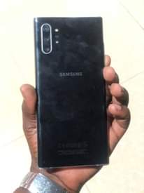 A picture of Samsung NOTE 10 GB 256 RAM 12 nani 5G