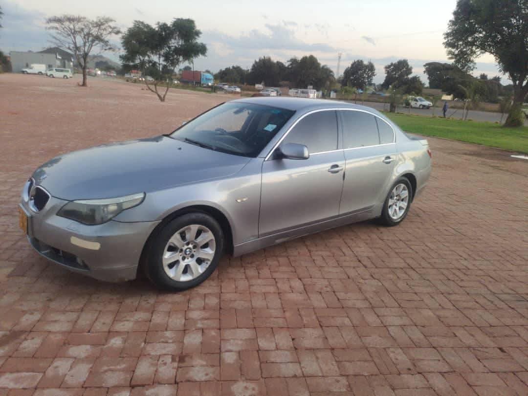 classifieds/cars bmw