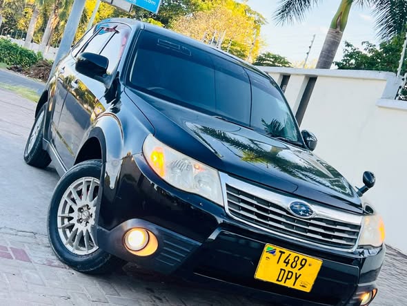 A picture of SUBARU FORESTER