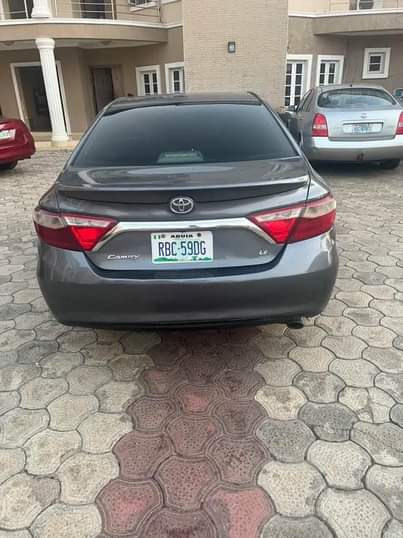 A picture of Toyota Camry 2016 keyless