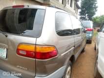 A picture of Toyota Sienna