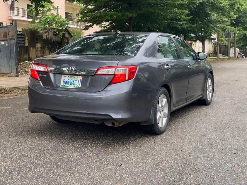 A picture of Neatly used 2014 Camry LE with untempered engine and gear