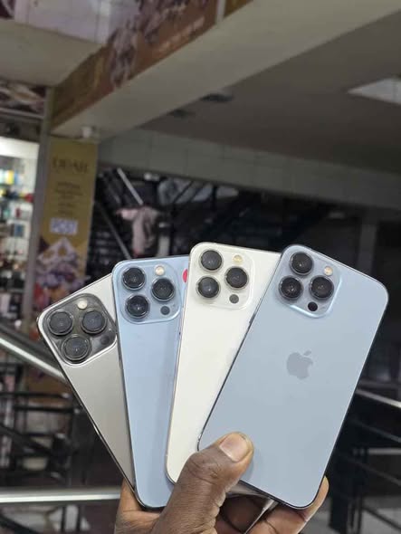 A picture of Phones available for sell
