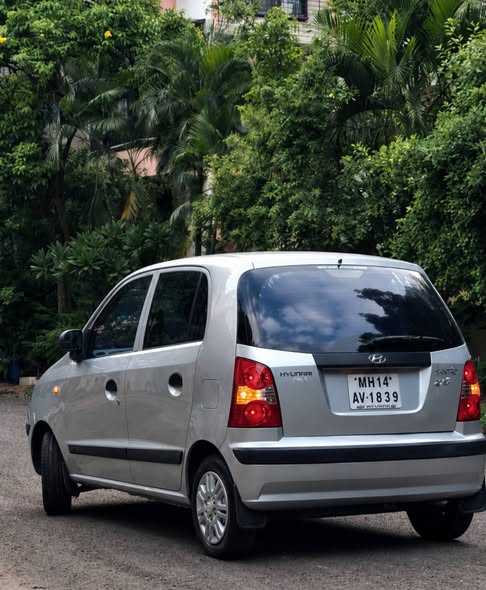 A picture of HYUNDAI SANTRO XING Petrol CNG