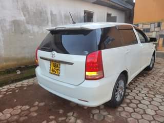 A picture of Toyota Wish