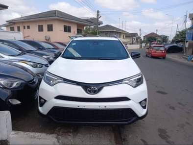 used toyota rav4