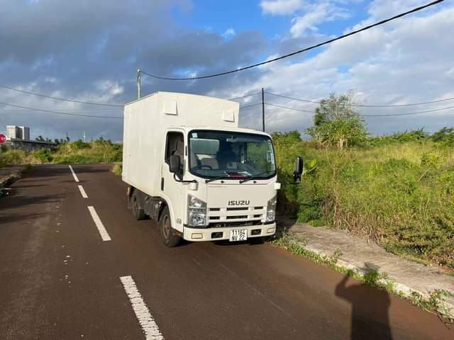 isuzu
