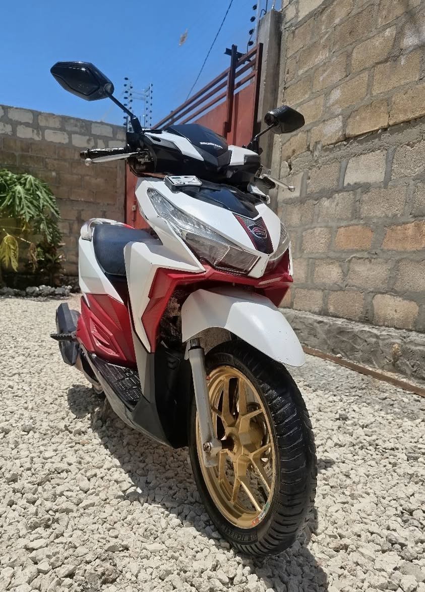 A picture of Scooter Honda