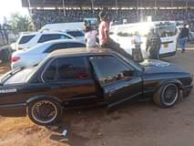 classifieds/cars bmw