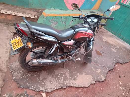 A picture of Quick sale 1 7m Call WhatsApp 0750332168 0788981232