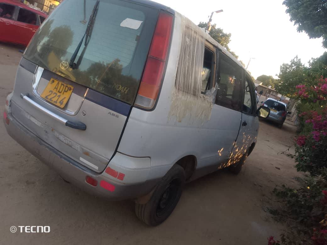 used toyota noah