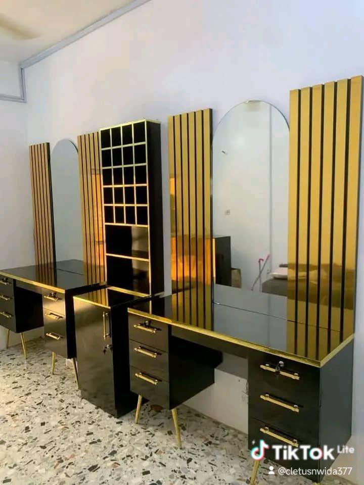 A picture of Furnitures