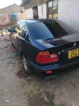 classifieds/cars bmw