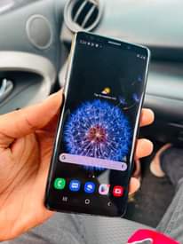 A picture of SAMSUNG S9