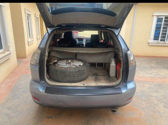 A picture of GOOD DEAL Lexus Rx 330 2005 Engine Gear Ac 3