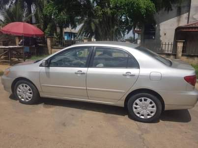 A picture of 2004 Camry 2004