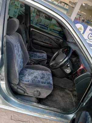 A picture of Toyota carina