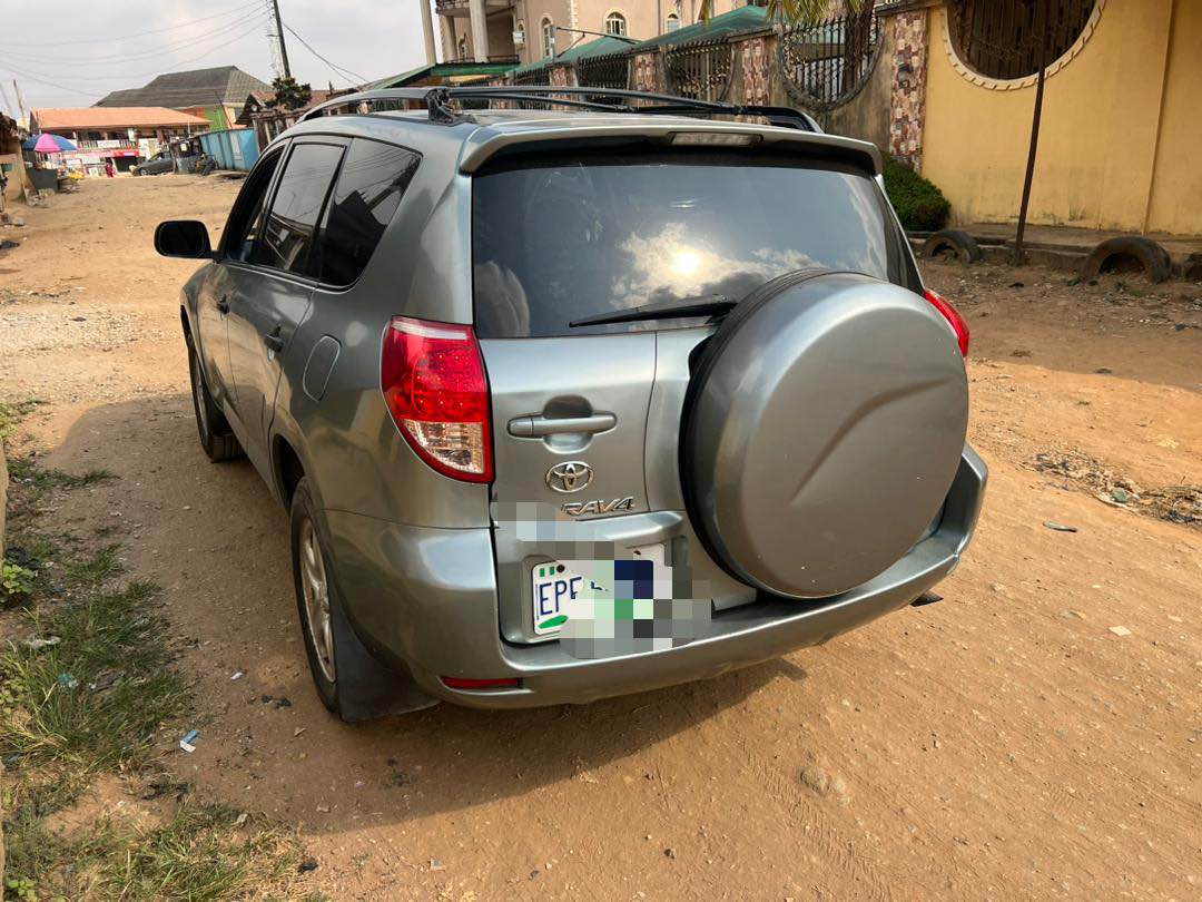 A picture of Clean Toyota Rav 4 2008 model for sale