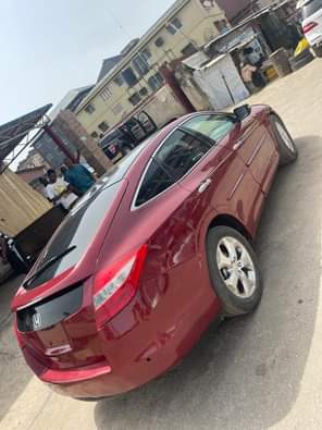 A picture of Seeet deal Clean 2010 Honda Crosstour Baked once Absolutely nothing