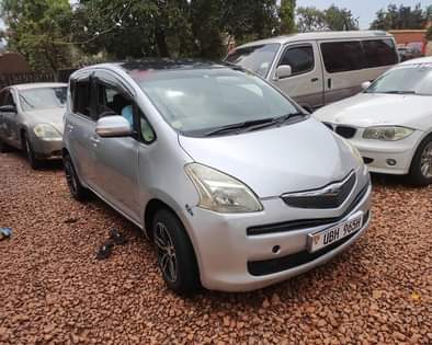 A picture of TOYOTA RACTIS FOR SALE AT UGX 18 MILLION NEGOTIABLE. CALL