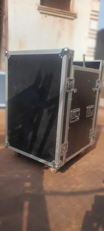 A picture of DJ rack medium size