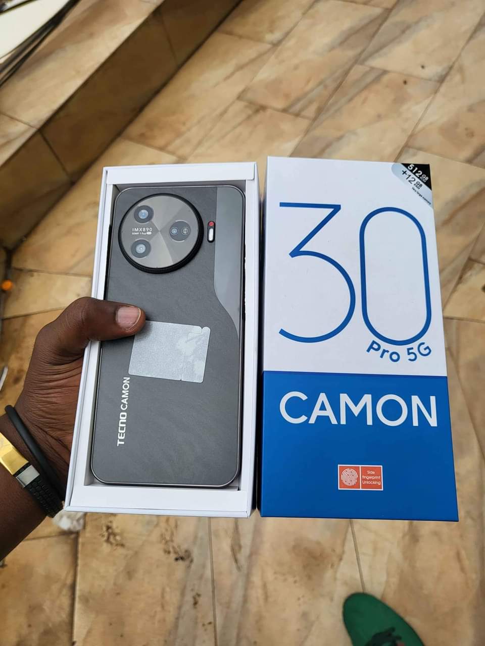 A picture of Camon 30 pro 256GB STORAGE 12GB RAM BATTERY 5000MAH CALL
