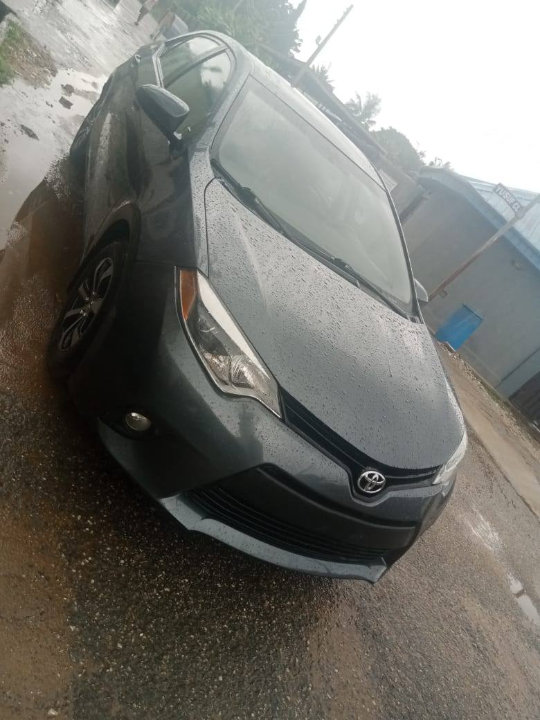 A picture of 3montgs registered 2015 model Toyota Corolla le first body pan.