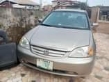 A picture of Honda Civic 2003 model automatic