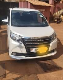 A picture of Toyota noah 2014