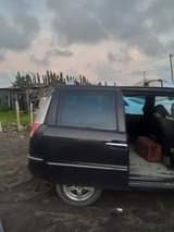 A picture of Peugeot Phedra