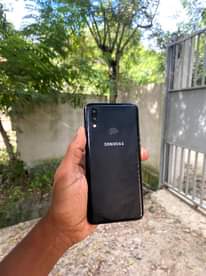 A picture of Samsung A10s