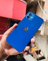 A picture of iPhone 12