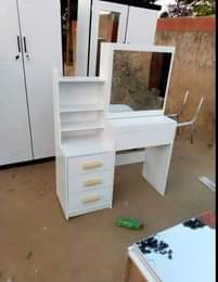 dressing table
