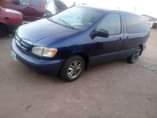 A picture of Toyota sienna 2002