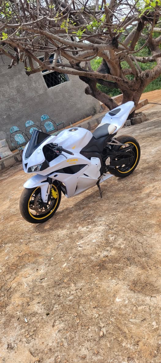 honda cbr