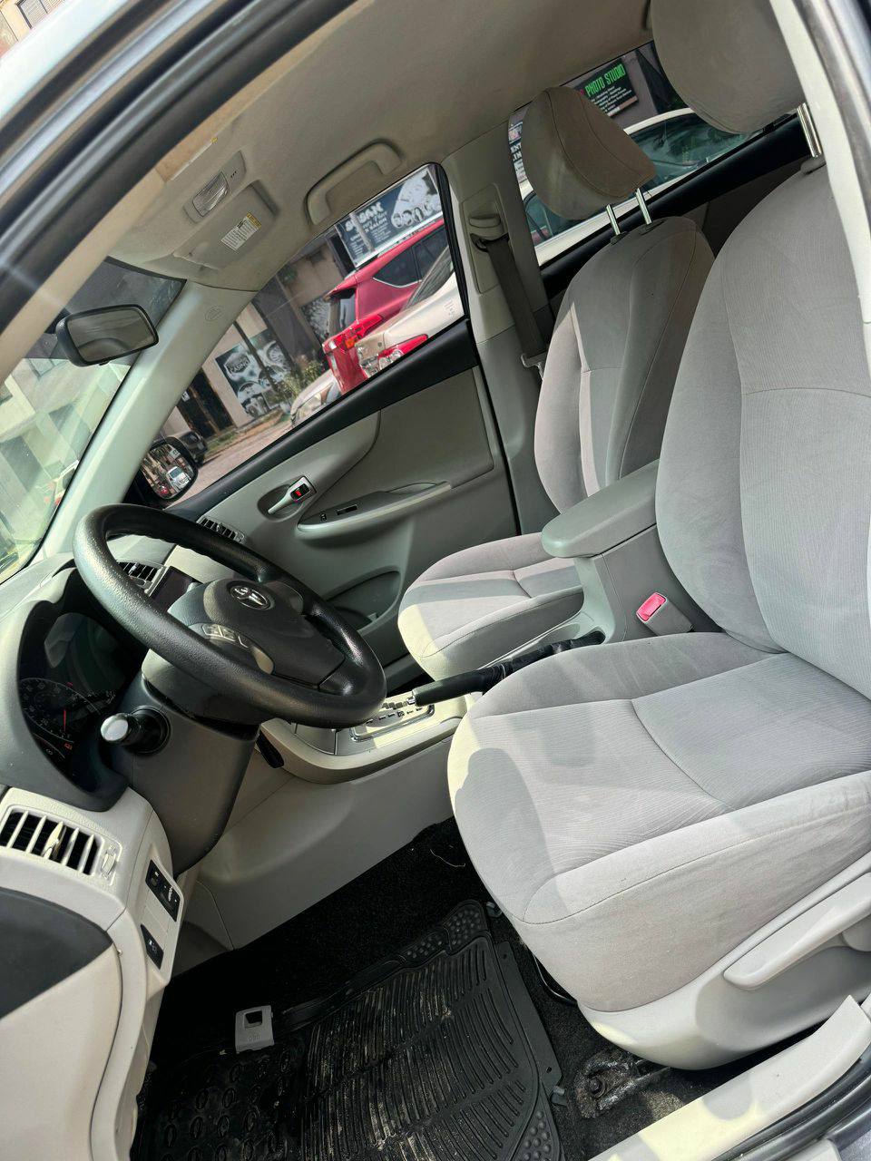 A picture of 2weeks Registered 013 Toyota corolla for sale 10 8m