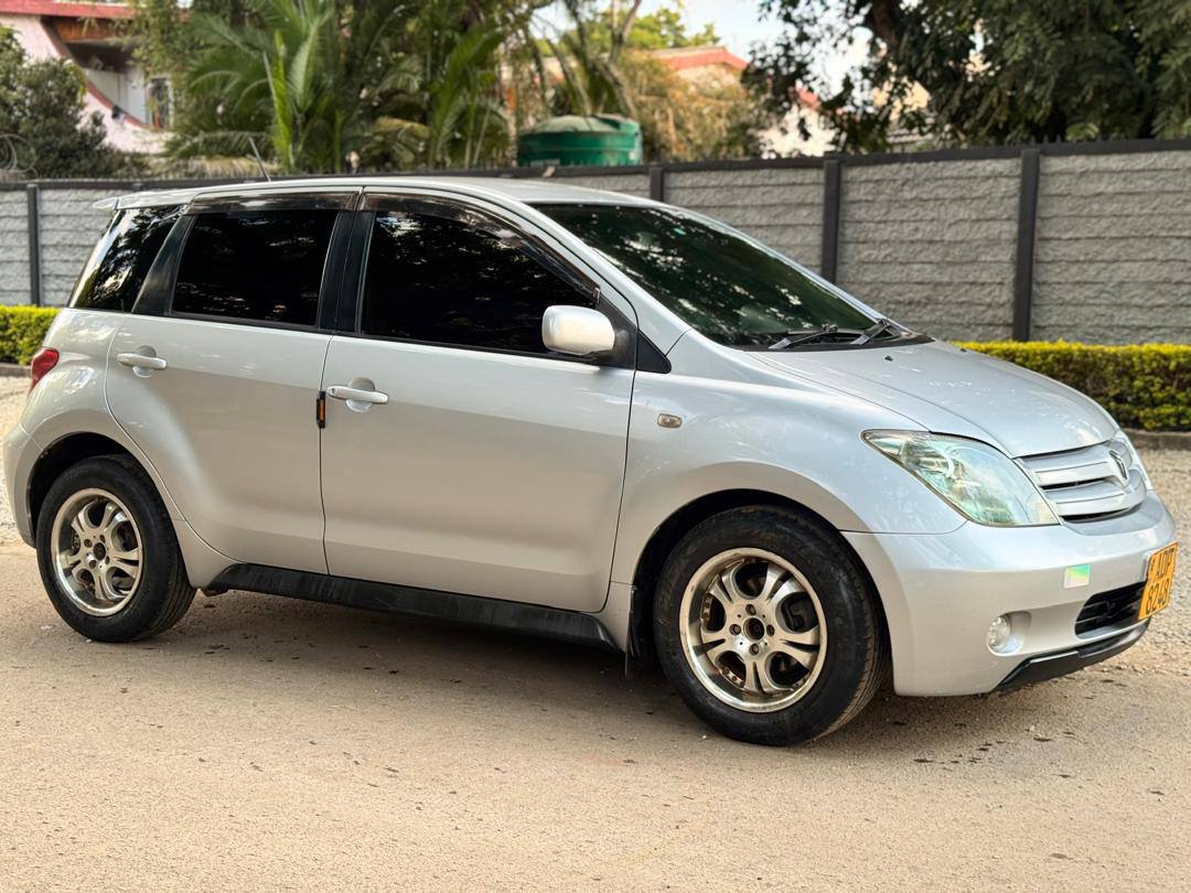 used toyota ist
