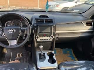 A picture of Toyota Camry SE