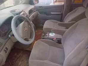 A picture of 3 8m negotiable settlement 100k 2005 Toyota Sienna Very clean