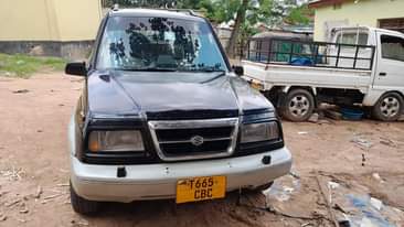 A picture of SUZUKI ESCUDO INJINI NDOGO 3.4M 0743173980