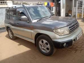 A picture of Pajero on quick sale urgently 7 5m buy and drive