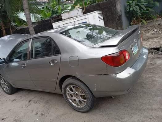 A picture of Dealers Market fastest finger 2004 Model Toyota Corolla Engine has