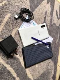 A picture of SAMSUNG GALAXY NOTE10 5G