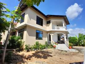 A picture of GOROFA NZURI INAUZWA BUNJU BEACH DAR ES SALAAM TANZANIA