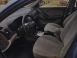 A picture of yundai Elantra 2009 model painted once buy and drive Engine