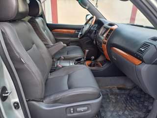 A picture of Very clean registered 2003 Lexus GX 470 at distress sale