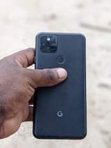 A picture of Google pixel 5 plain Gb128 Ram8 Clean sana 390k 0711453545