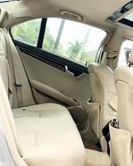 A picture of Foreign used Mercedes Benz C350 2012 Transmission Automatic Drive Status
